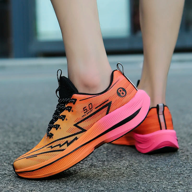 Ultra-lightweight sneakers in a vibrant design. Breathable, comfortable & true to size. Secure your new style highlight now! ✨ - CheapSeasons