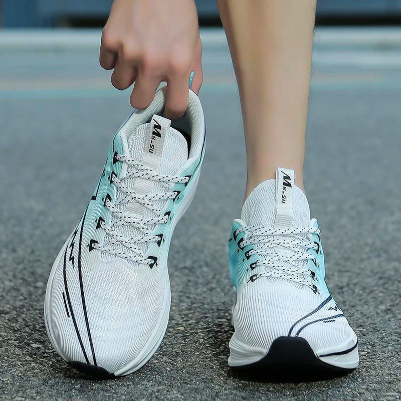 Ultra-lightweight sneakers in a vibrant design. Breathable, comfortable & true to size. Secure your new style highlight now! ✨ - CheapSeasons