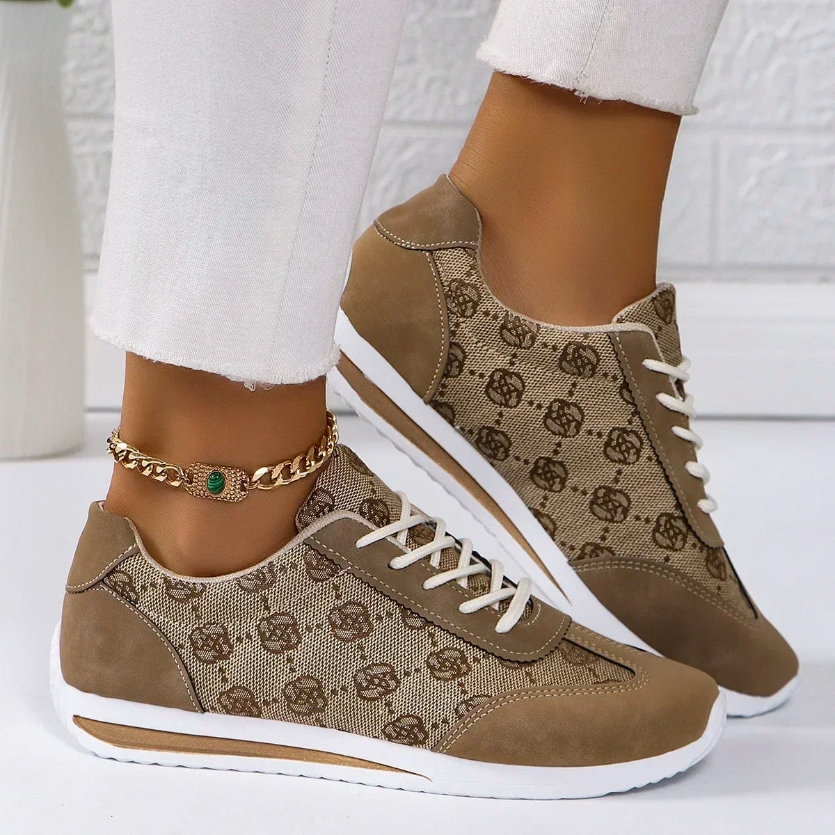 Luxury sneakers with a floral design! Discover the exclusive designer look for women. - CheapSeasons