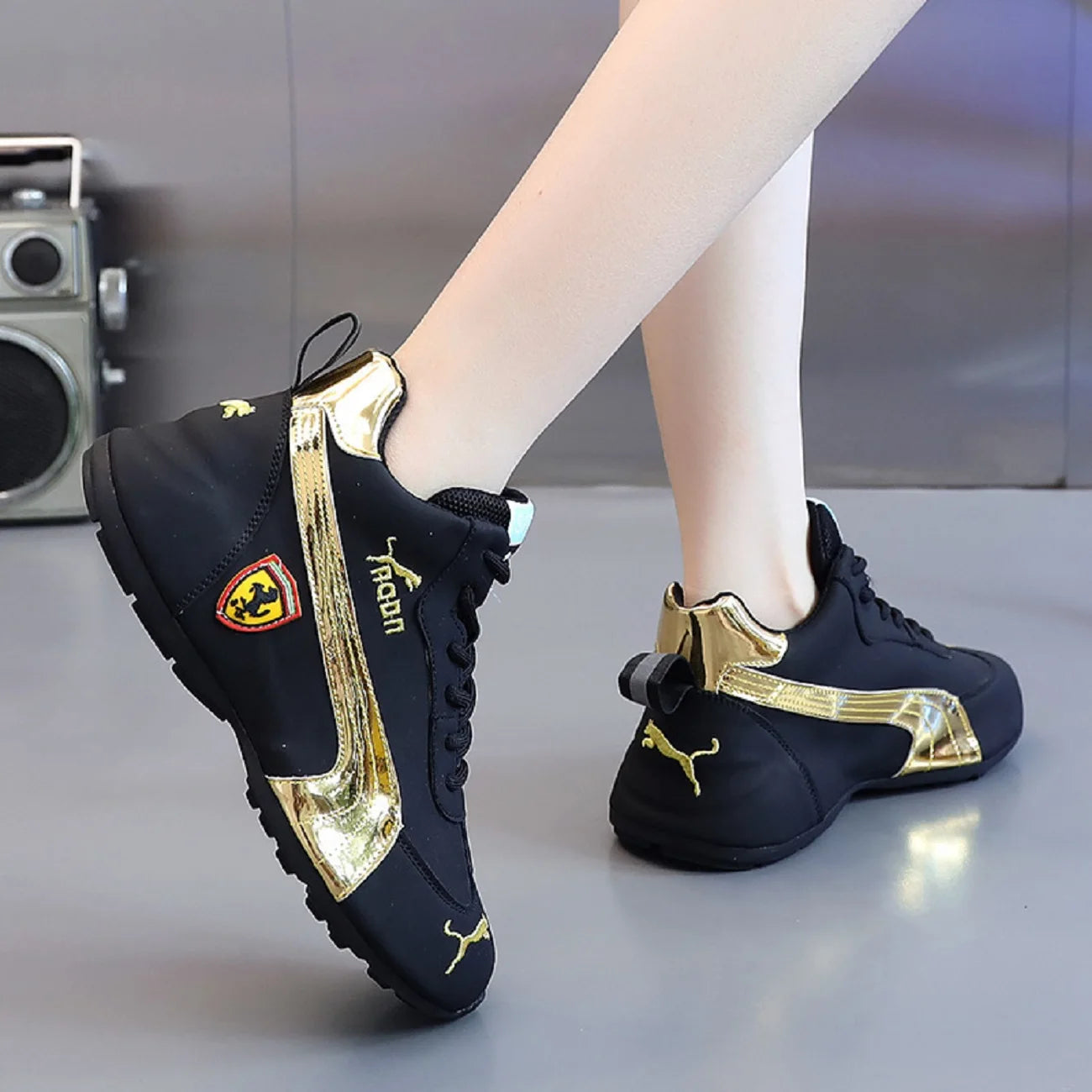 Men's leather surface casual shoes perfect for running