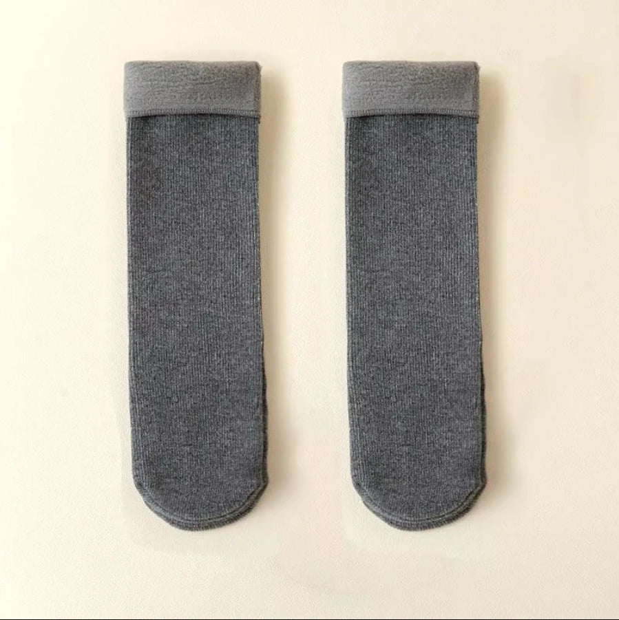 🛹 Pack of 5 vintage skater socks | Retro streetwear look - CheapSeasons