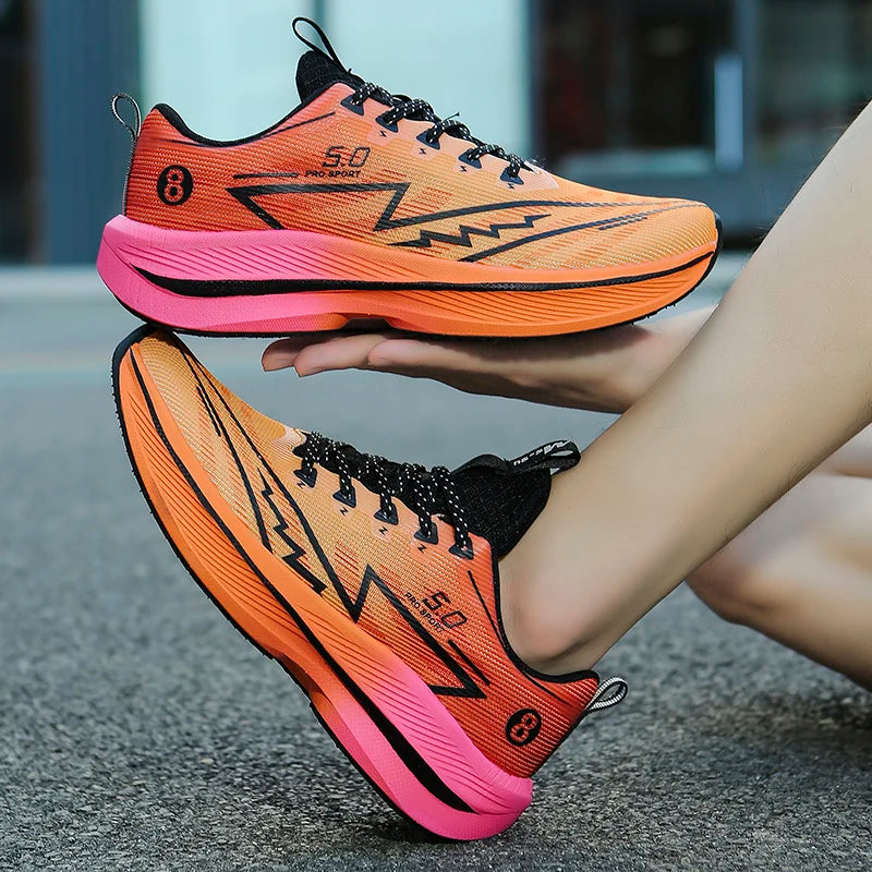 Ultra-lightweight sneakers in a vibrant design. Breathable, comfortable & true to size. Secure your new style highlight now! ✨ - CheapSeasons